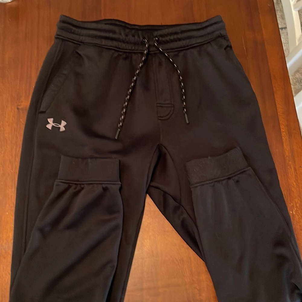 Under Armour joggers size L